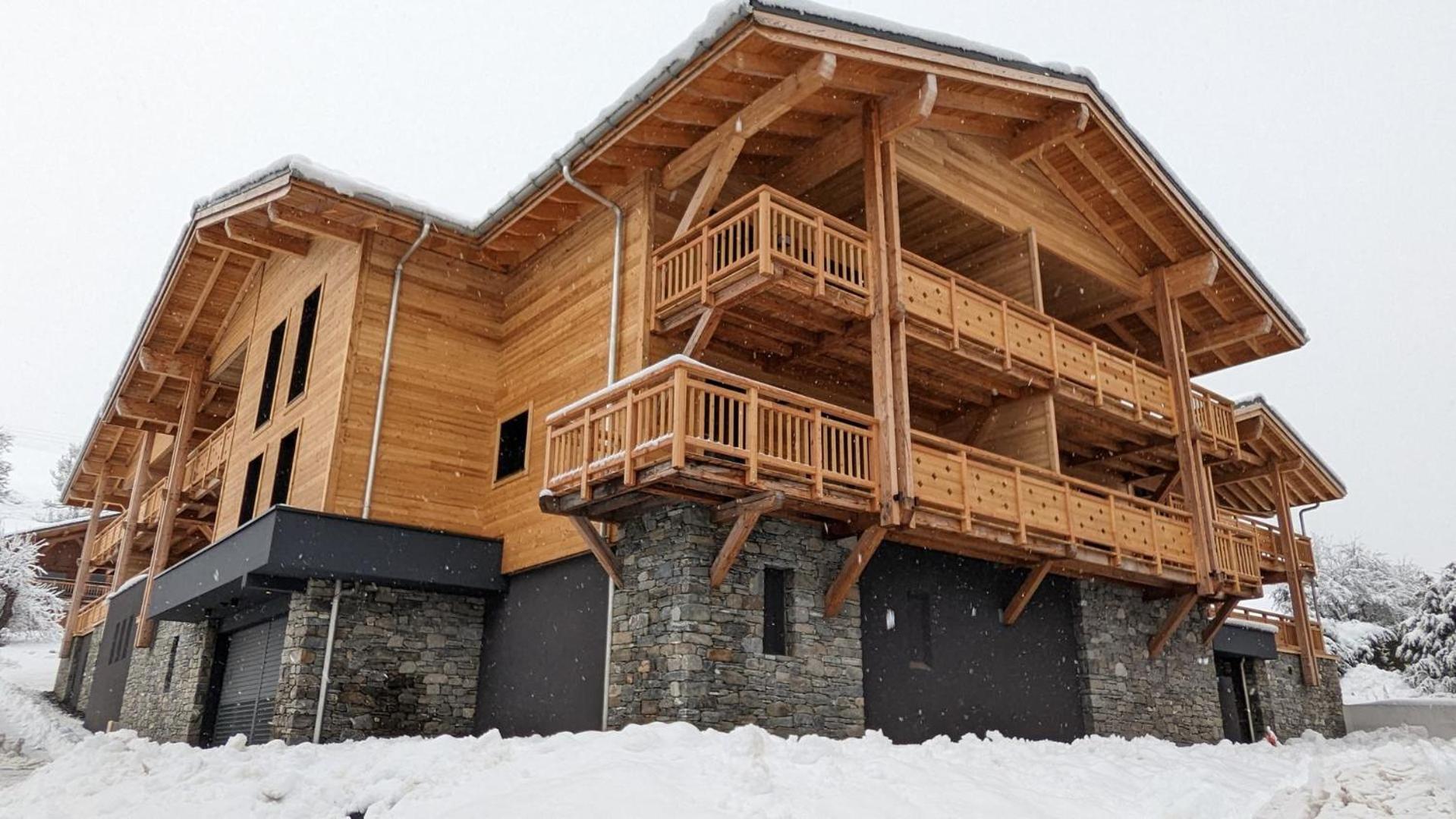 Cairn Harmony - B103 Apartment Ле-Гет Екстериор снимка