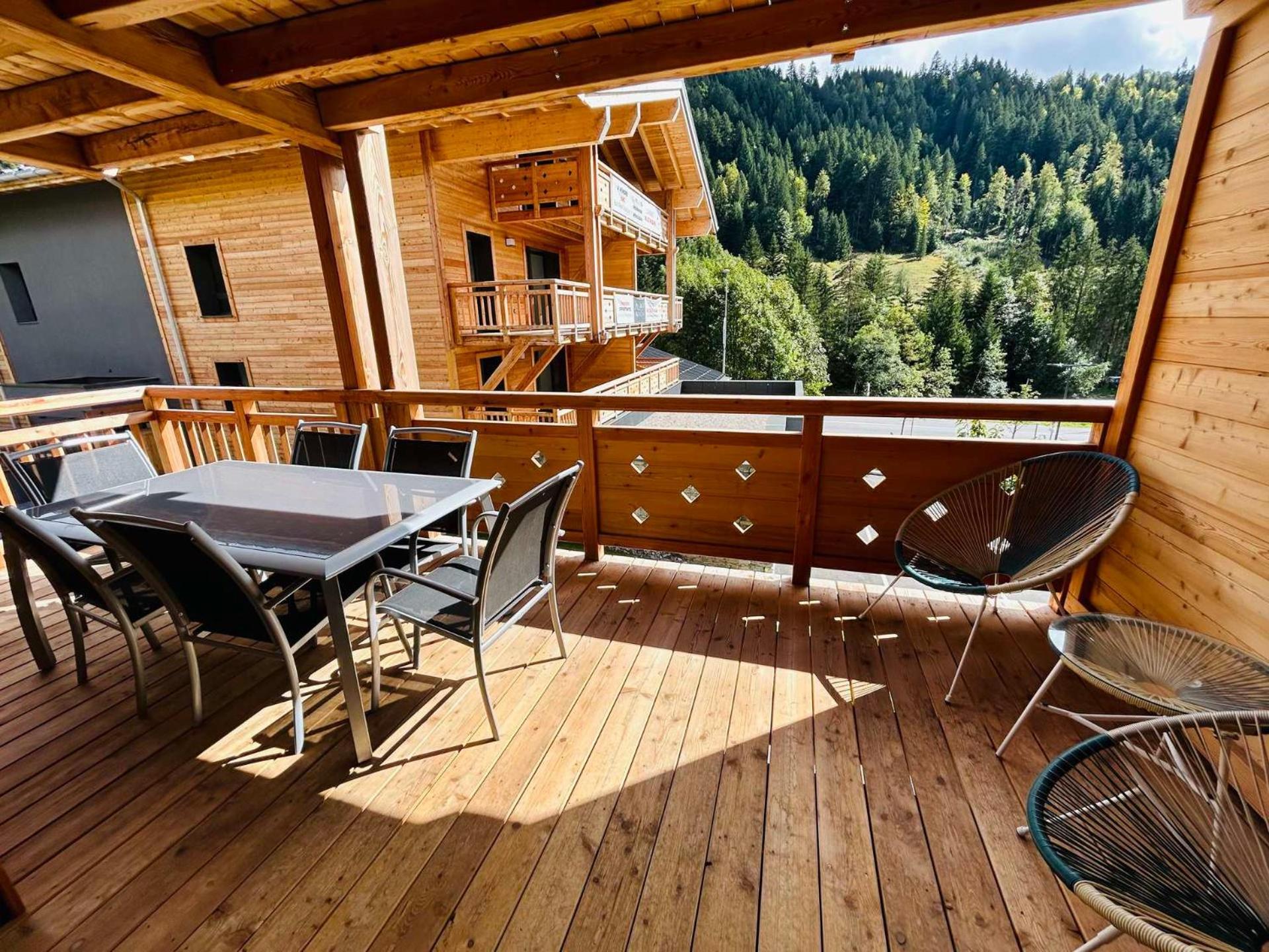 Cairn Harmony - B103 Apartment Ле-Гет Екстериор снимка