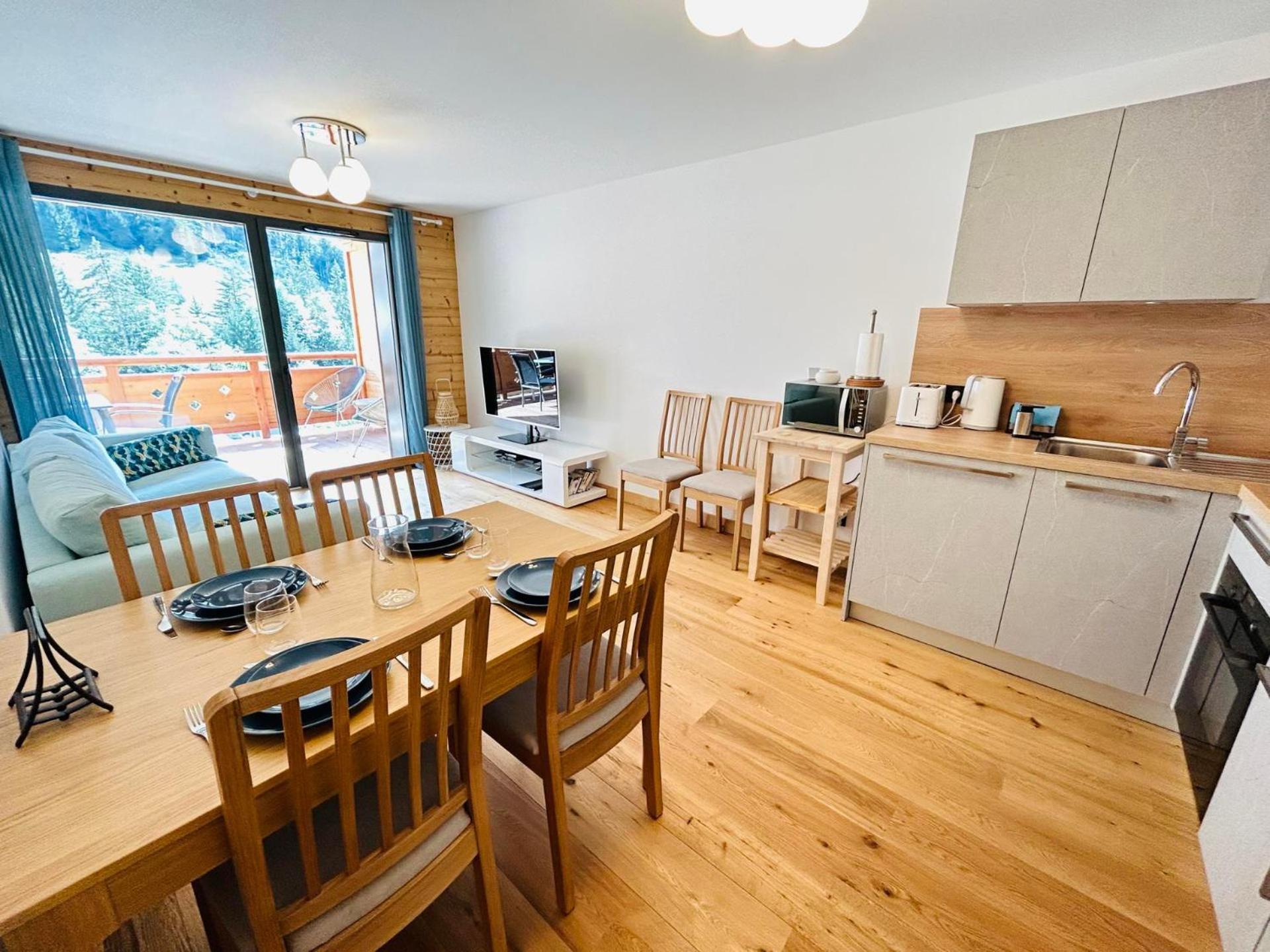 Cairn Harmony - B103 Apartment Ле-Гет Екстериор снимка
